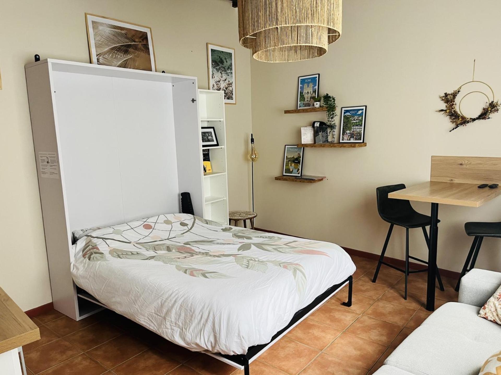 Logement, Plein Centre Du Village De Verzy Kültér fotó